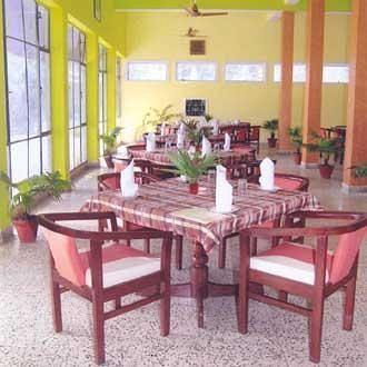 Rahi Tourist Bungalow Hotel โมราดาบัด ภายนอก รูปภาพ